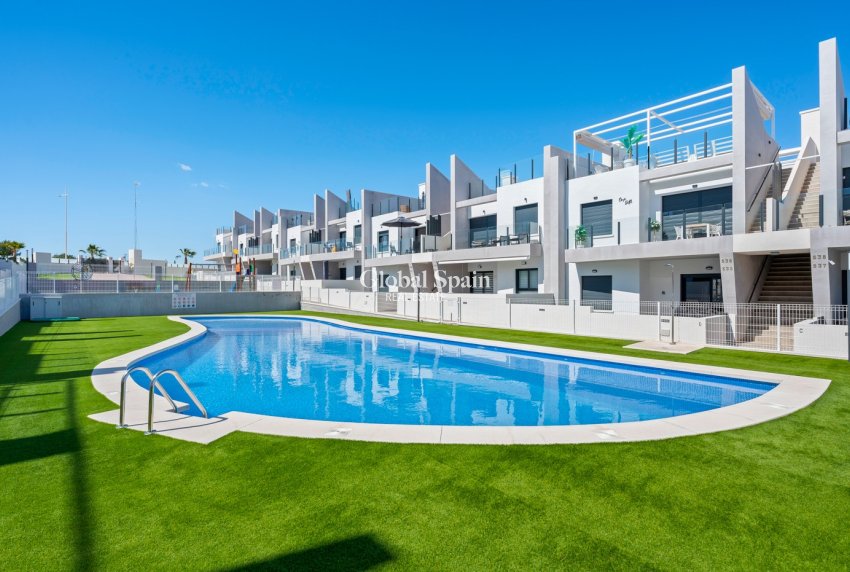 Venta - APARTAMENTO -
SAN MIGUEL DE SALINAS - Inland