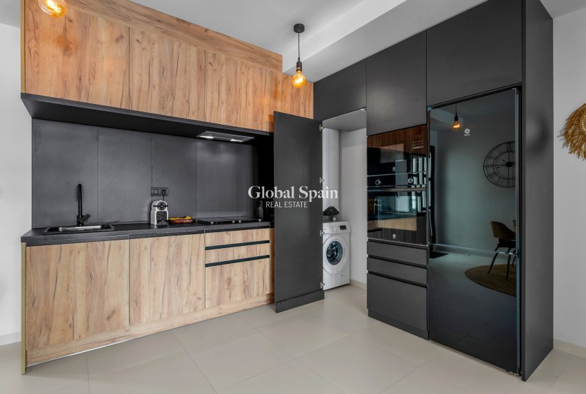 Venta - APARTAMENTO -
SAN MIGUEL DE SALINAS - Inland