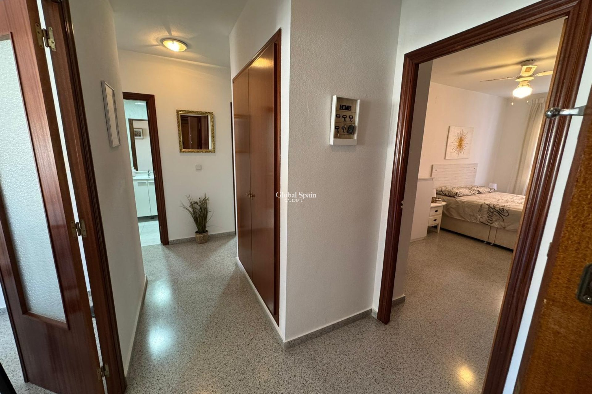 Venta - APARTAMENTO -
SAN MIGUEL DE SALINAS - Inland