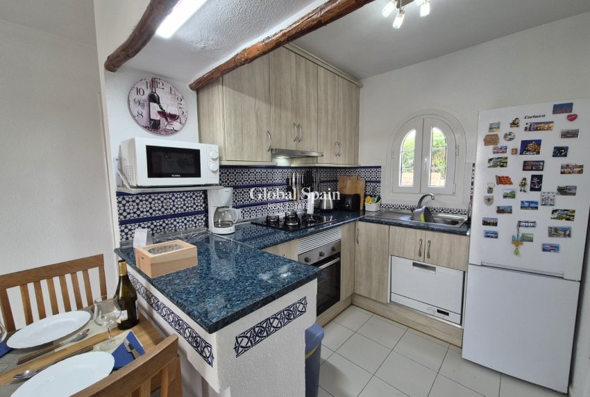 Venta - APARTAMENTO -
SAN MIGUEL DE SALINAS - Inland