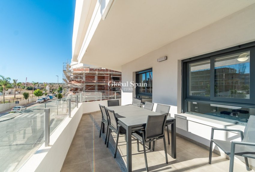 Venta - APARTAMENTO -
SAN MIGUEL DE SALINAS - Inland