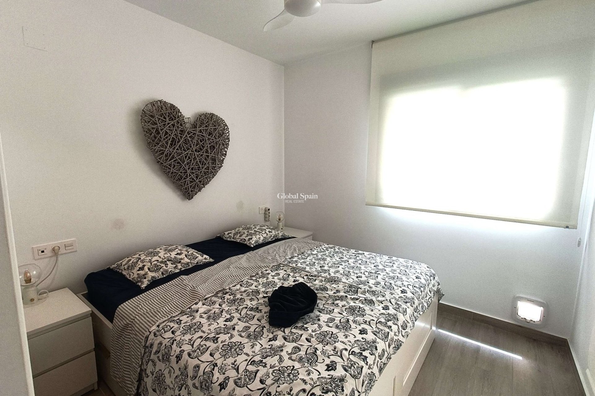 Venta - APARTAMENTO -
SAN MIGUEL DE SALINAS - Las Comunicaciones
