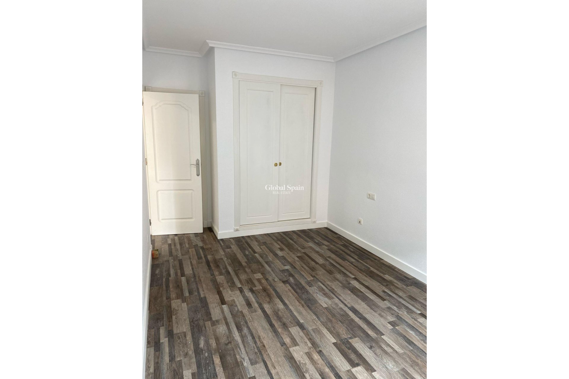 Venta - APARTAMENTO -
SAN MIGUEL DE SALINAS - Pueblo 9