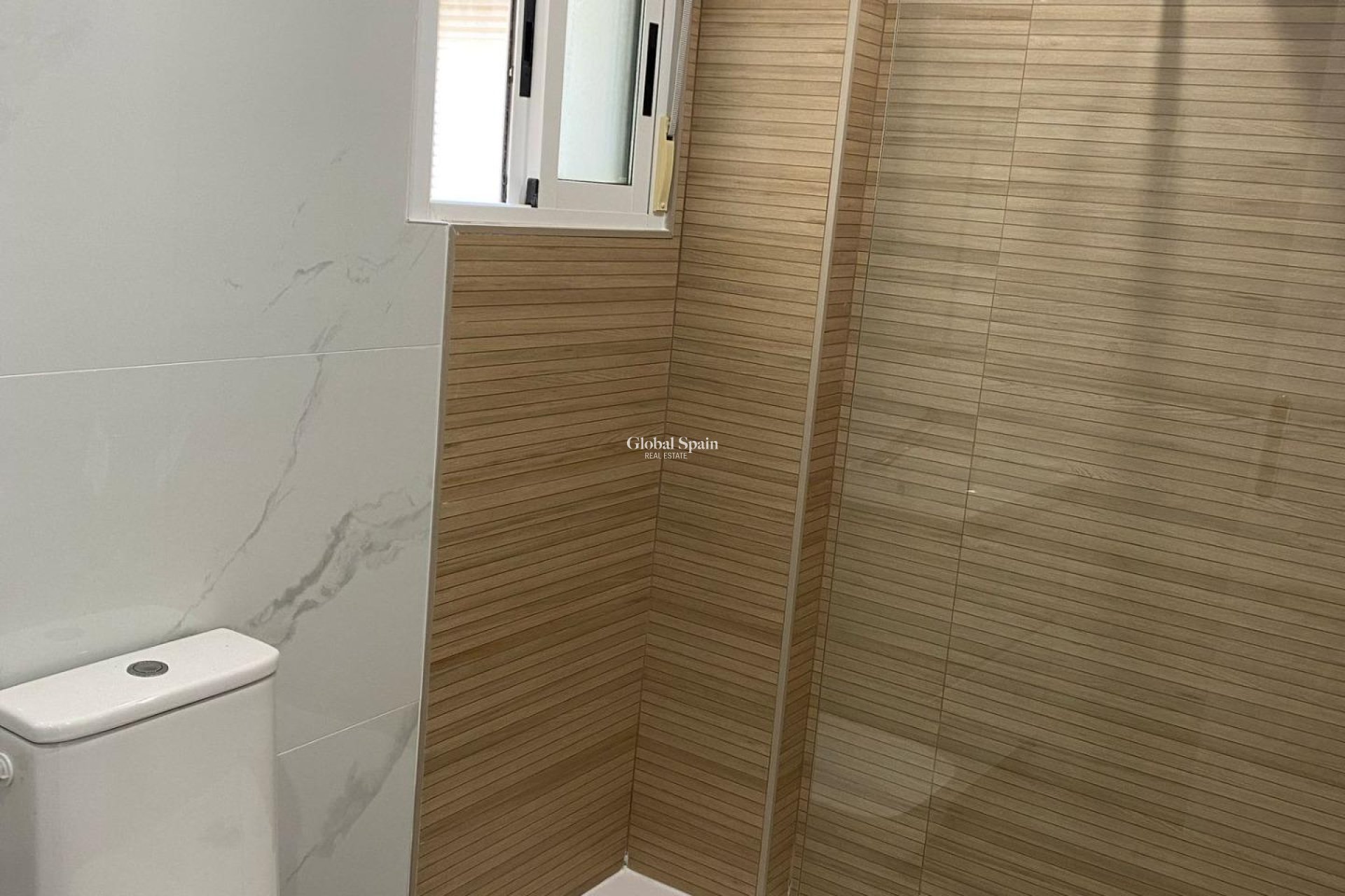 Venta - APARTAMENTO -
SAN MIGUEL DE SALINAS - Pueblo 9