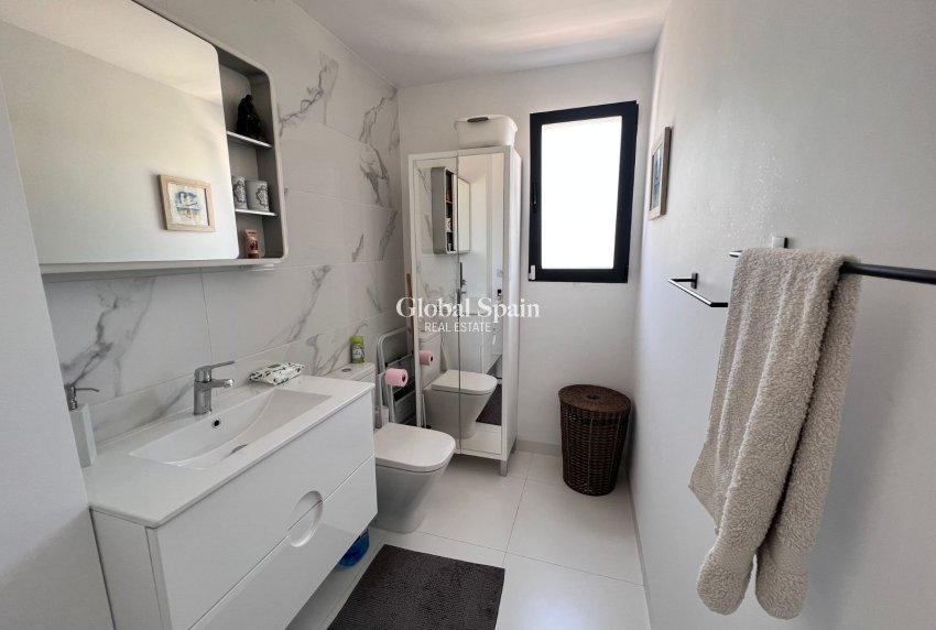 Venta - APARTAMENTO -
SAN MIGUEL DE SALINAS - San Miguel Salinas