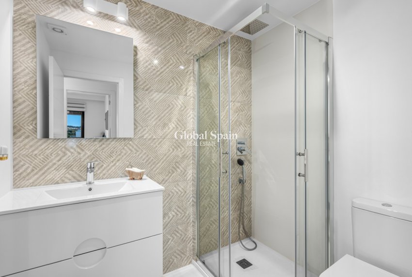 Venta - APARTAMENTO -
SAN MIGUEL DE SALINAS - San Miguel