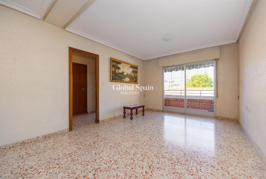 Venta - APARTAMENTO -
SAN PEDRO DEL PINATAR - Av. Dr Artero Guirao