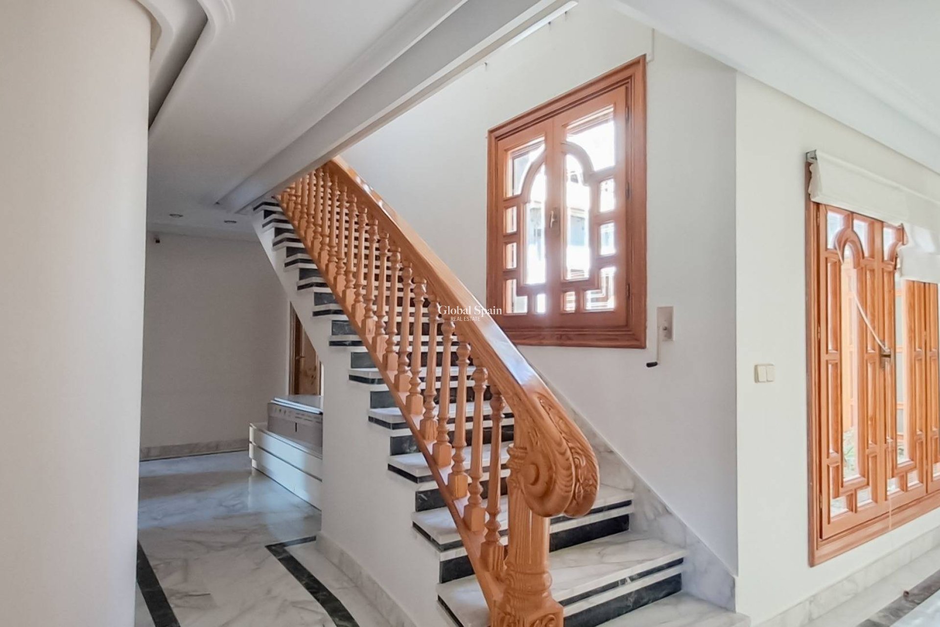 Venta - APARTAMENTO -
SAN PEDRO DEL PINATAR - Lo pagan