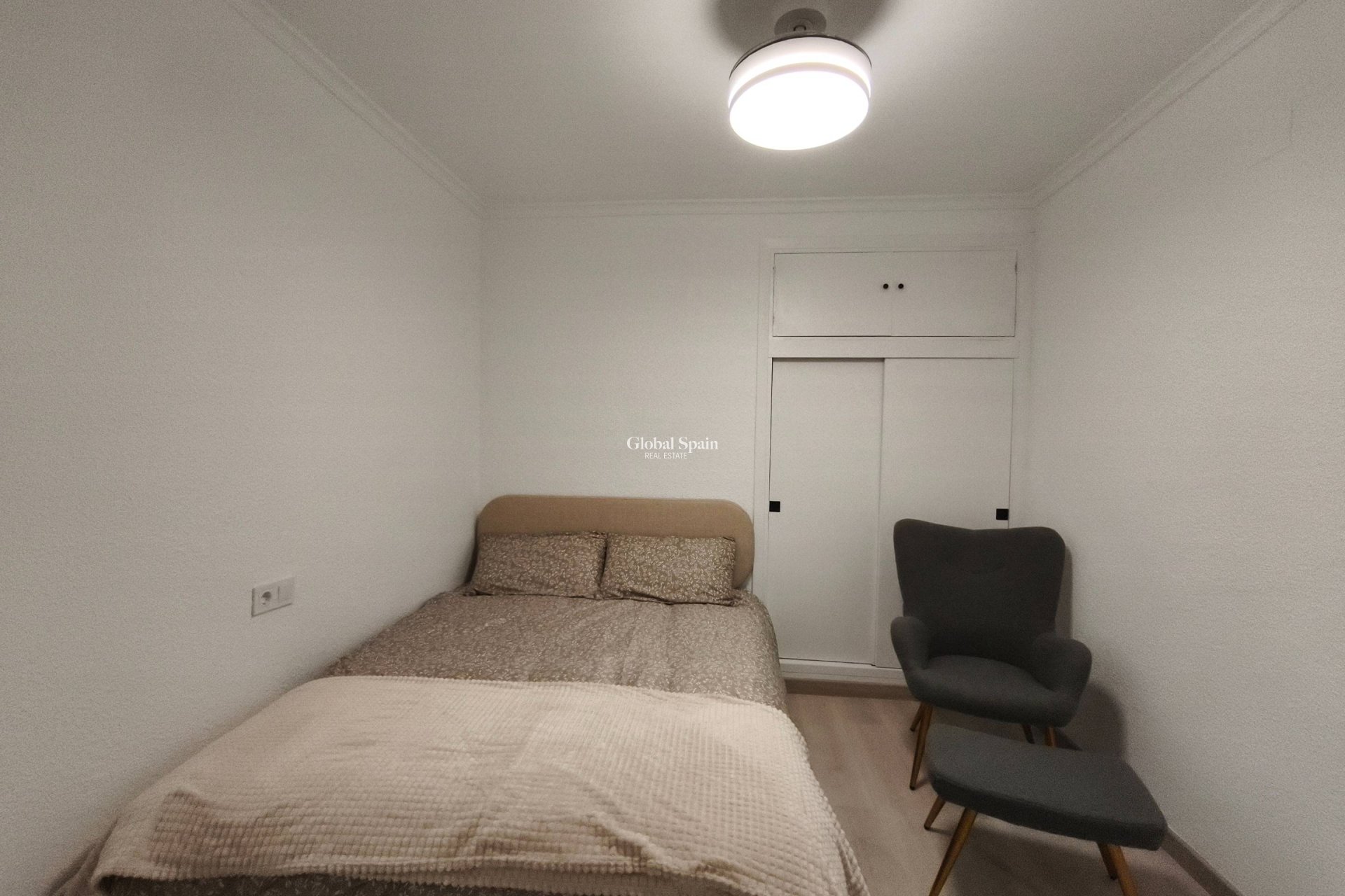 Venta - APARTAMENTO -
SAN PEDRO DEL PINATAR - Lo pagan