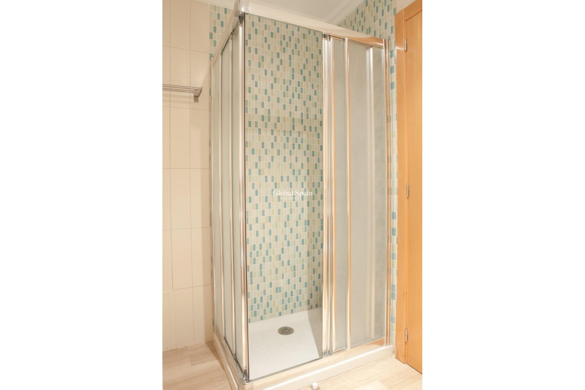 Venta - APARTAMENTO -
SANTA POLA - Centro