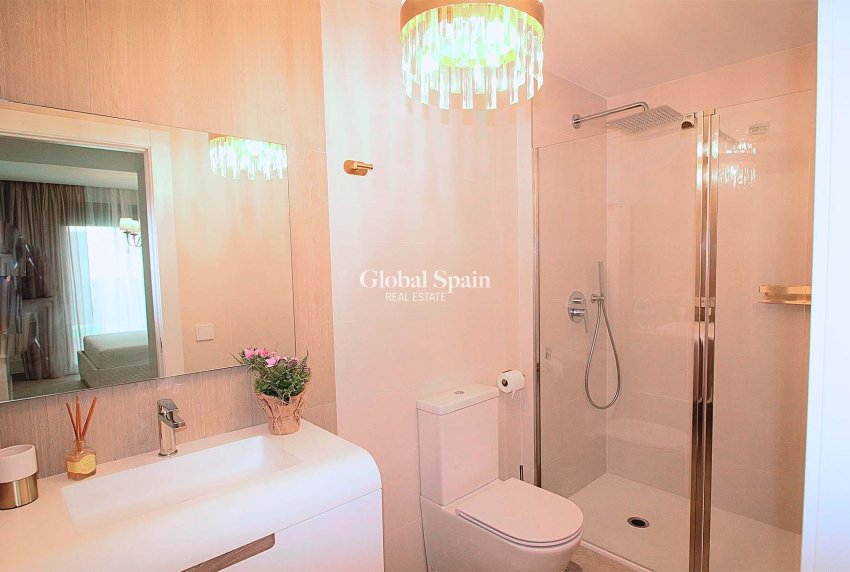 Venta - APARTAMENTO -
SANTA POLA - Costa Blanca