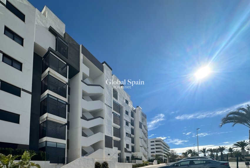 Venta - APARTAMENTO -
SANTA POLA - Costa Blanca