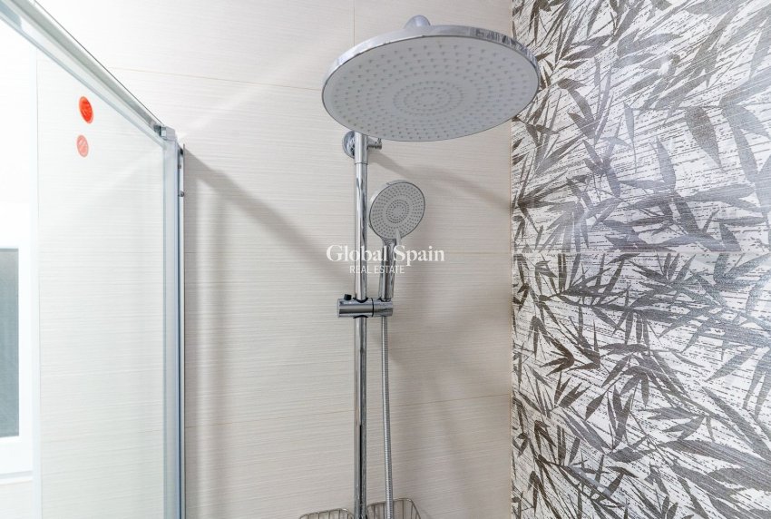 Venta - APARTAMENTO -
Santa Pola - GRAN ALACANT