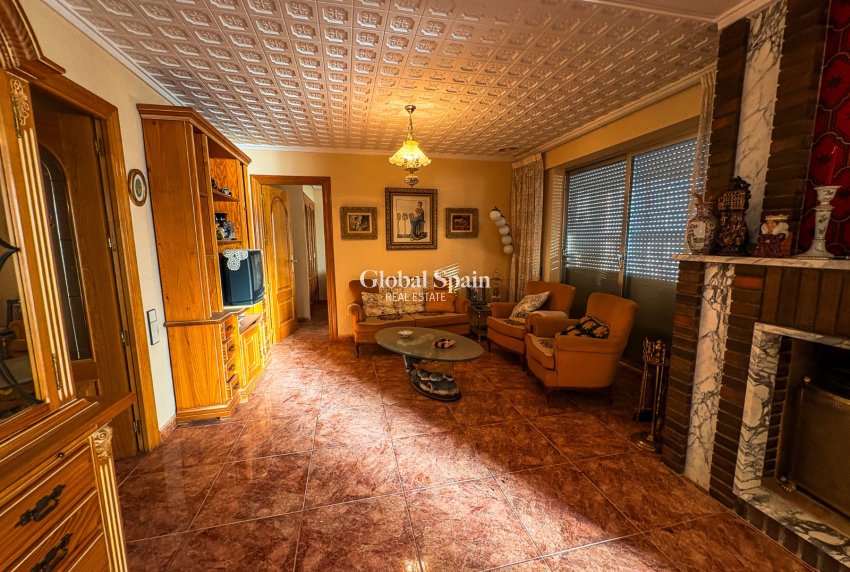 Venta - APARTAMENTO -
SANTA POLA - Puerto