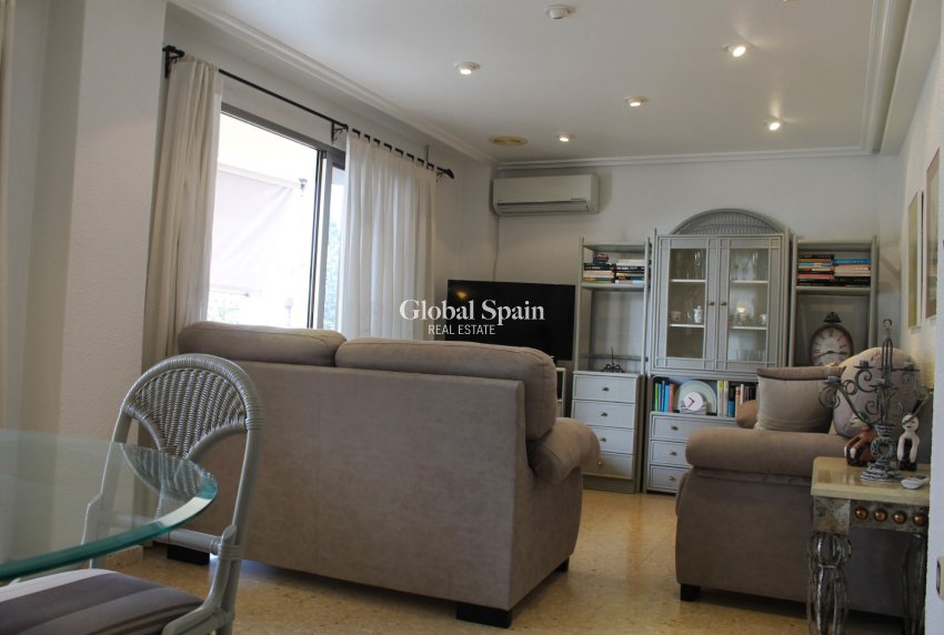 Venta - APARTAMENTO -
SANTA POLA - Santa Pola