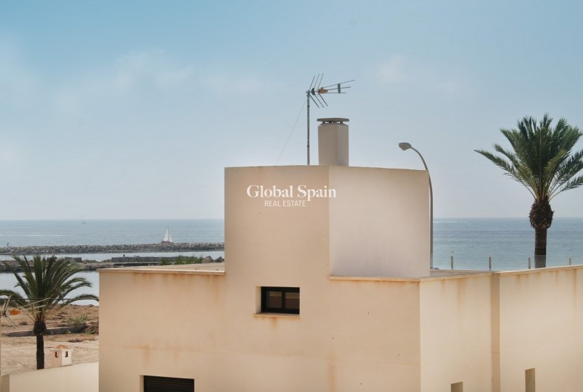 Venta - APARTAMENTO -
SANTA POLA - Santa Pola