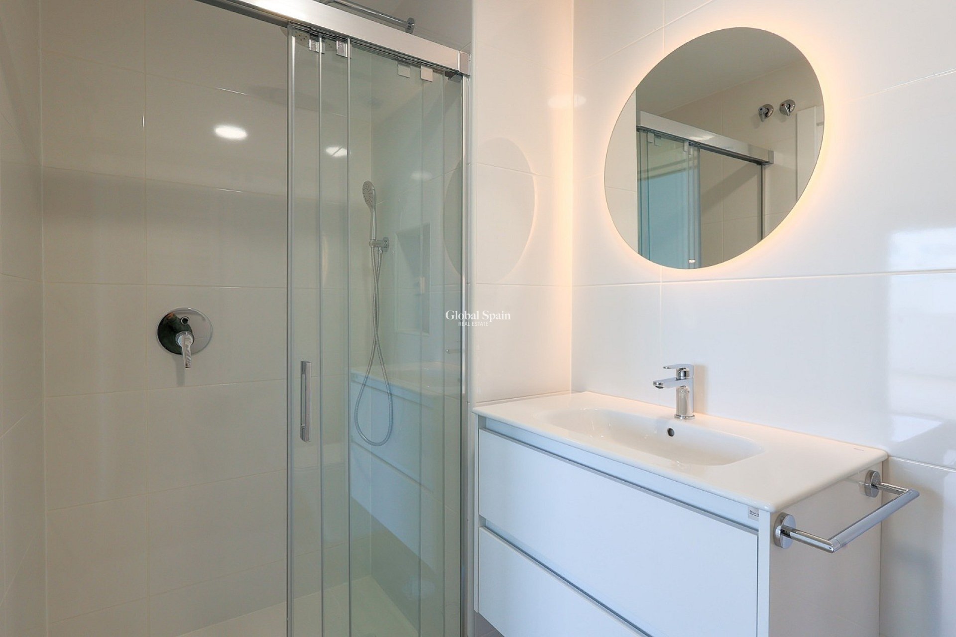 Venta - APARTAMENTO -
SANTA ROSALÍA - Inland