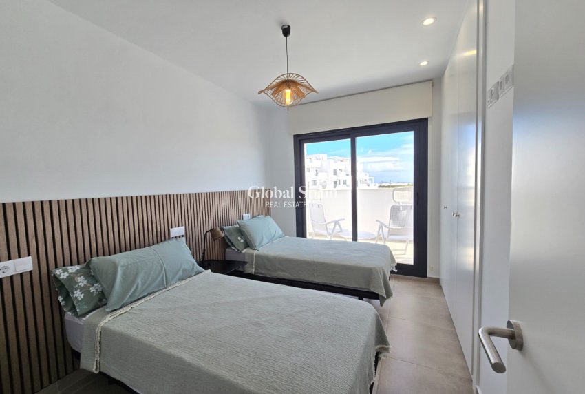 Venta - APARTAMENTO -
SANTA ROSALÍA - Inland