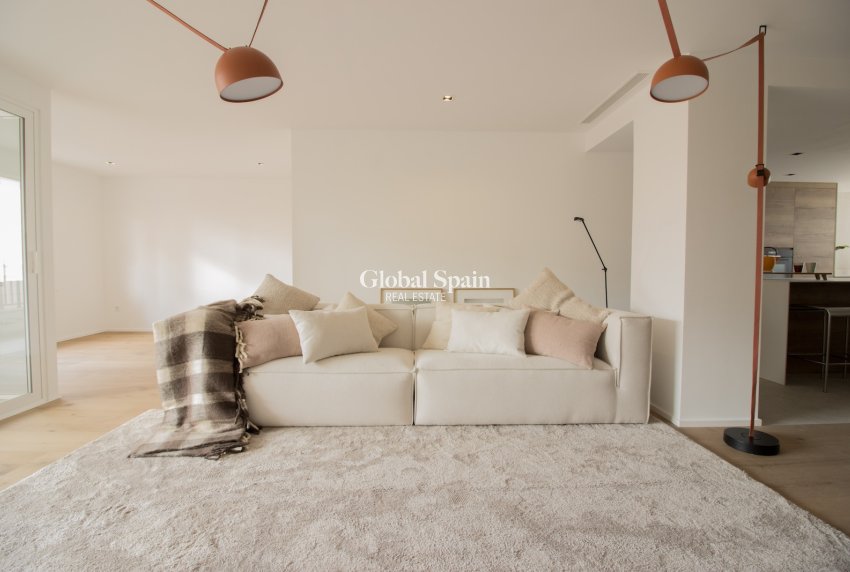 Venta - APARTAMENTO -
SON ESPANYOLET