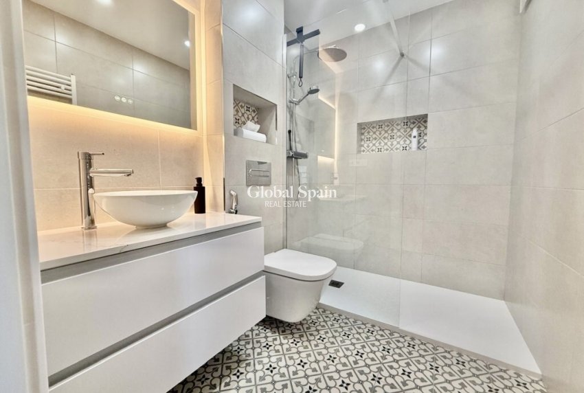 Venta - APARTAMENTO -
SUCINA - Inland