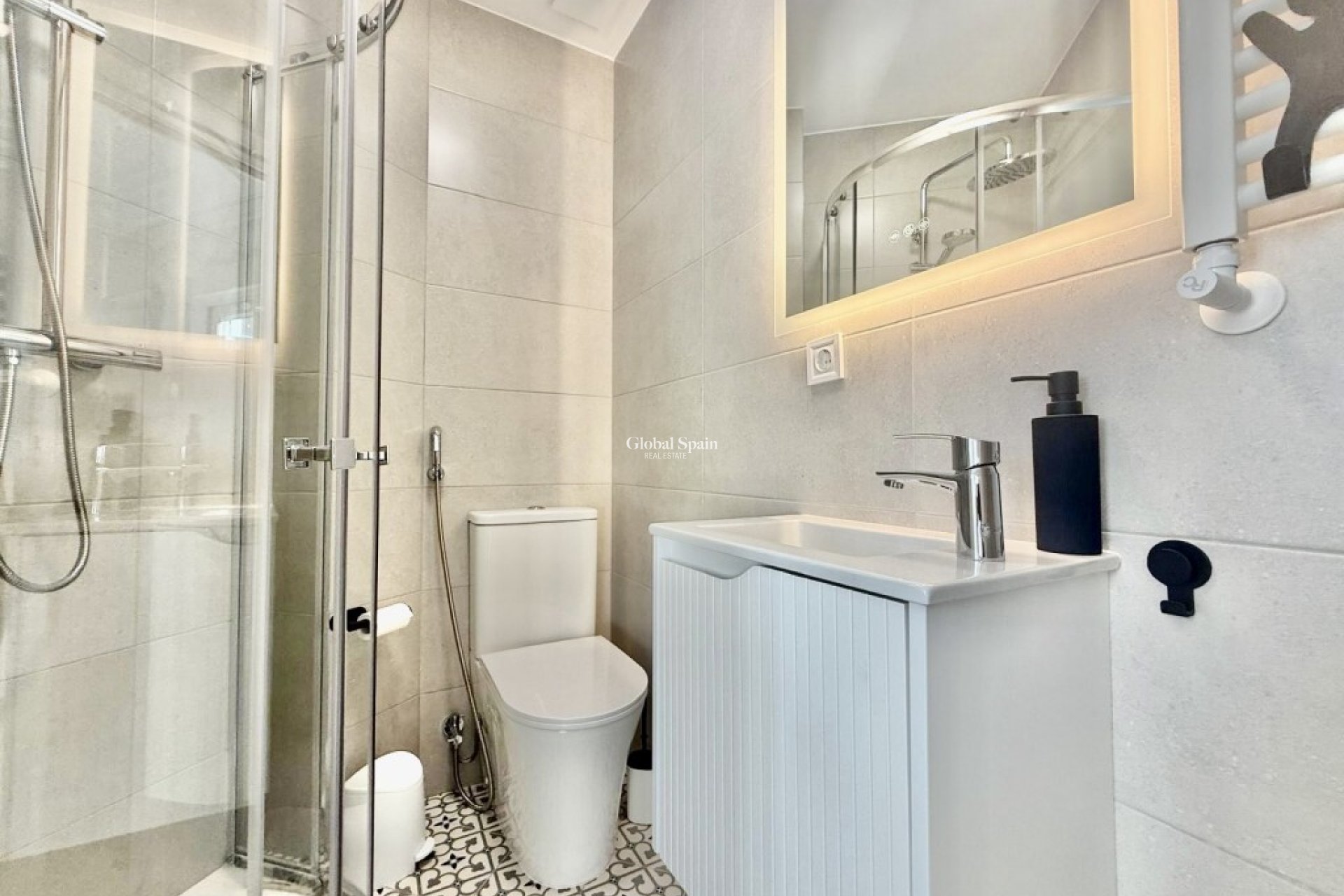 Venta - APARTAMENTO -
SUCINA - Inland