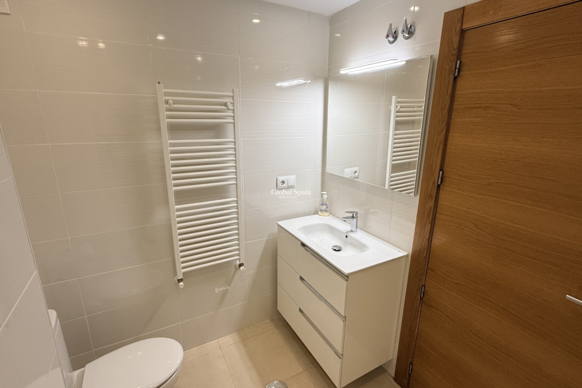 Venta - APARTAMENTO -
SUCINA - Inland