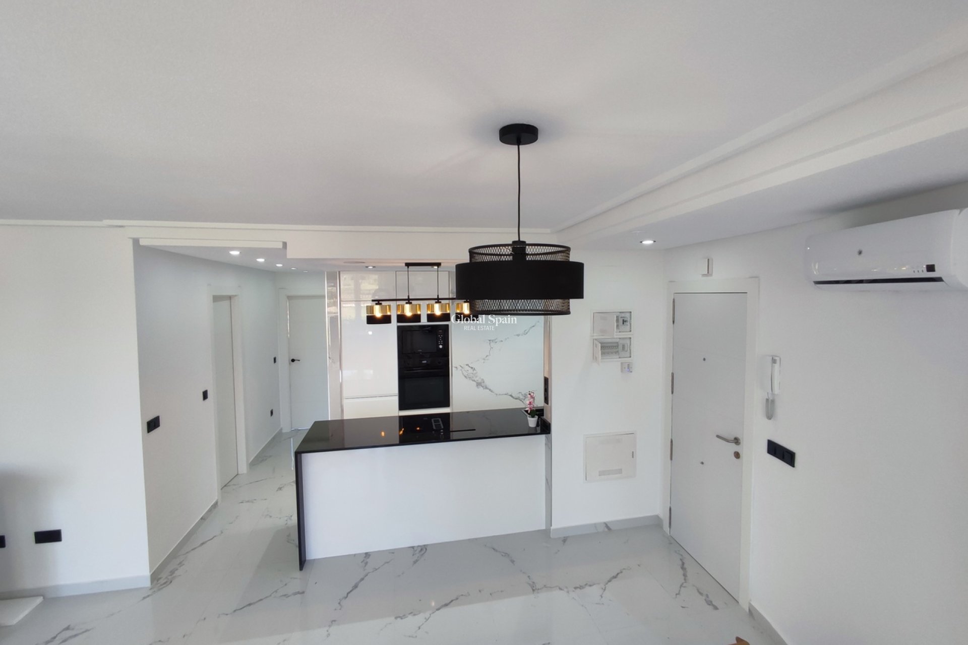 Venta - APARTAMENTO -
SUCINA - Inland