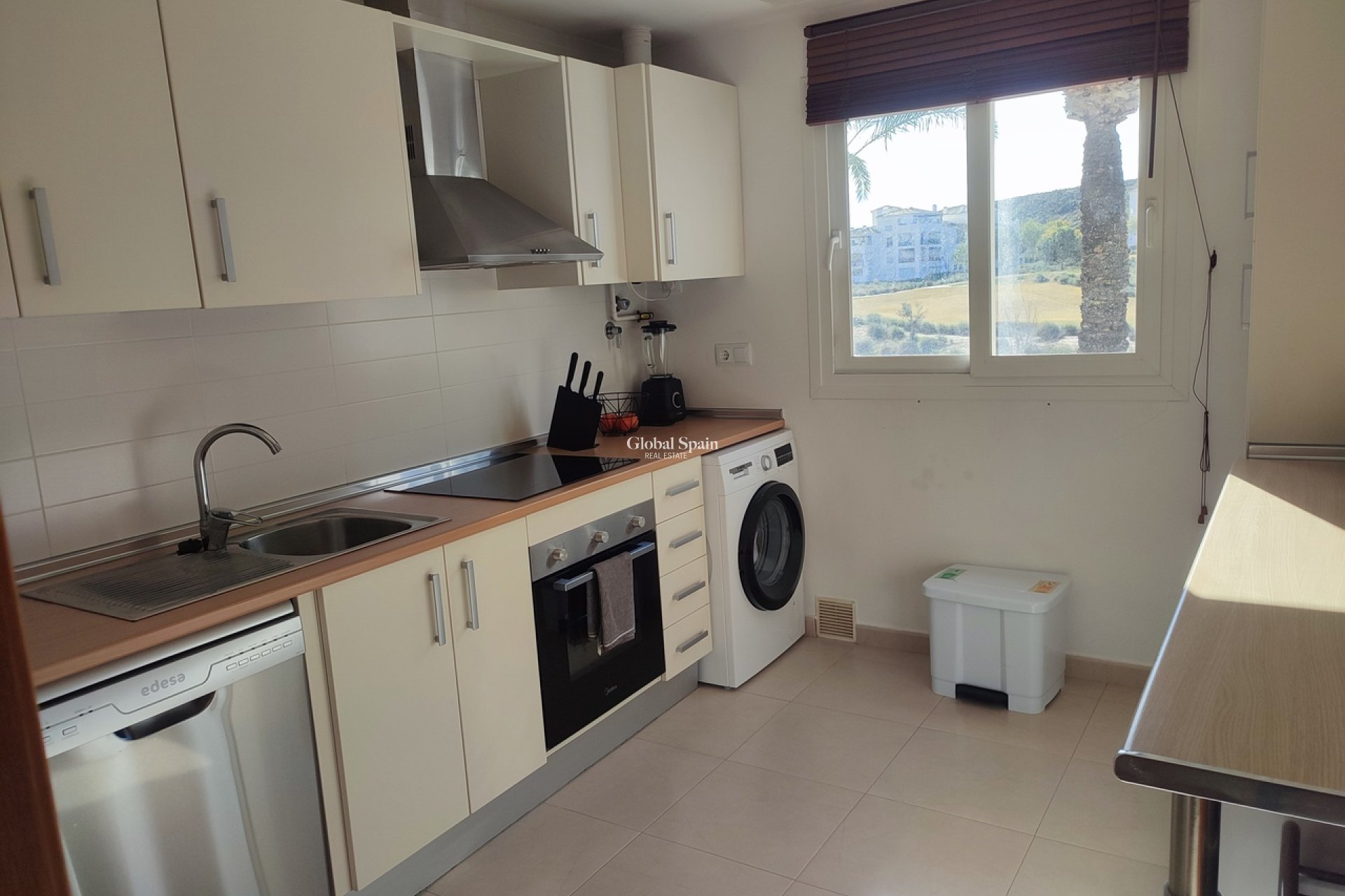 Venta - APARTAMENTO -
SUCINA - Inland