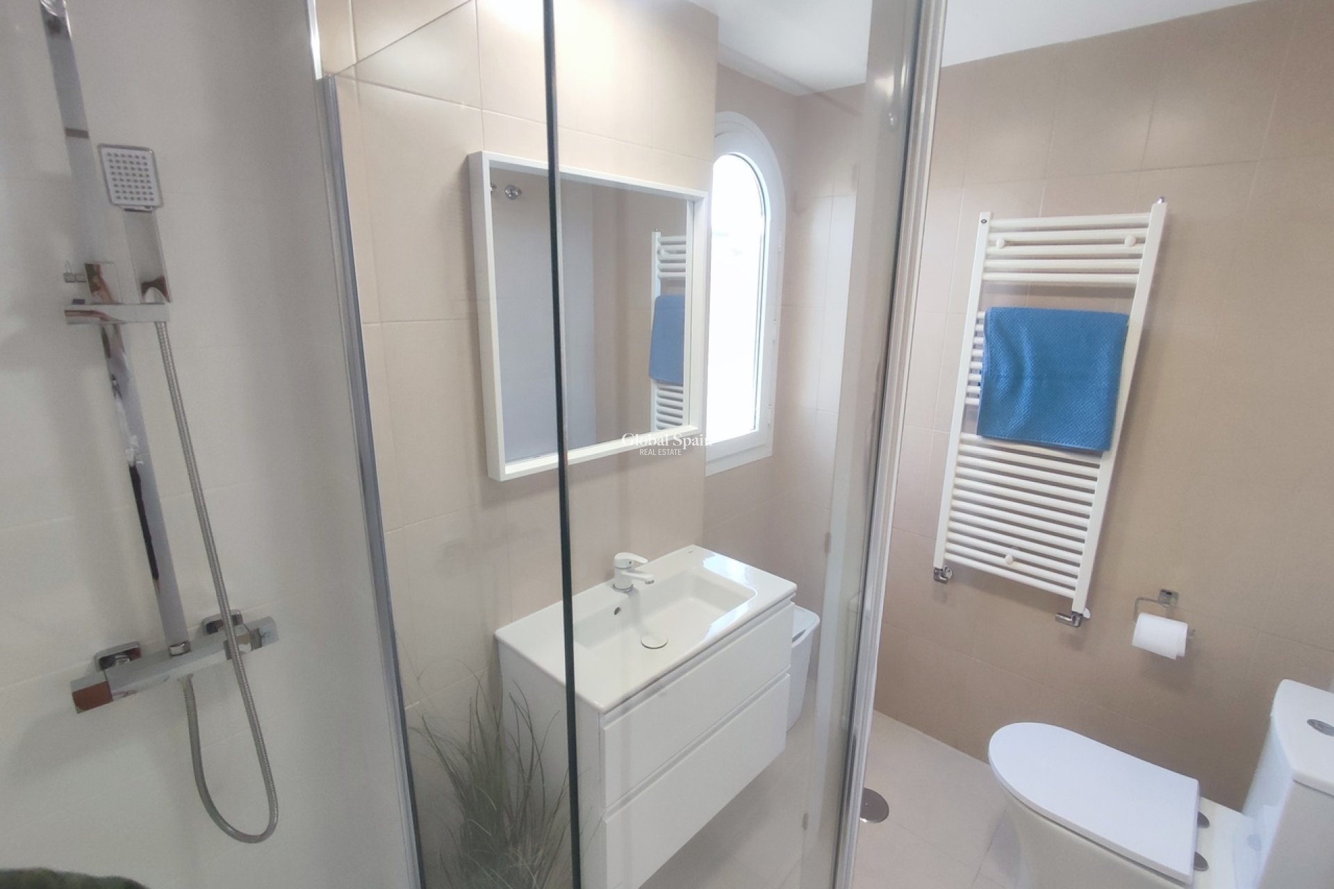 Venta - APARTAMENTO -
SUCINA - Inland