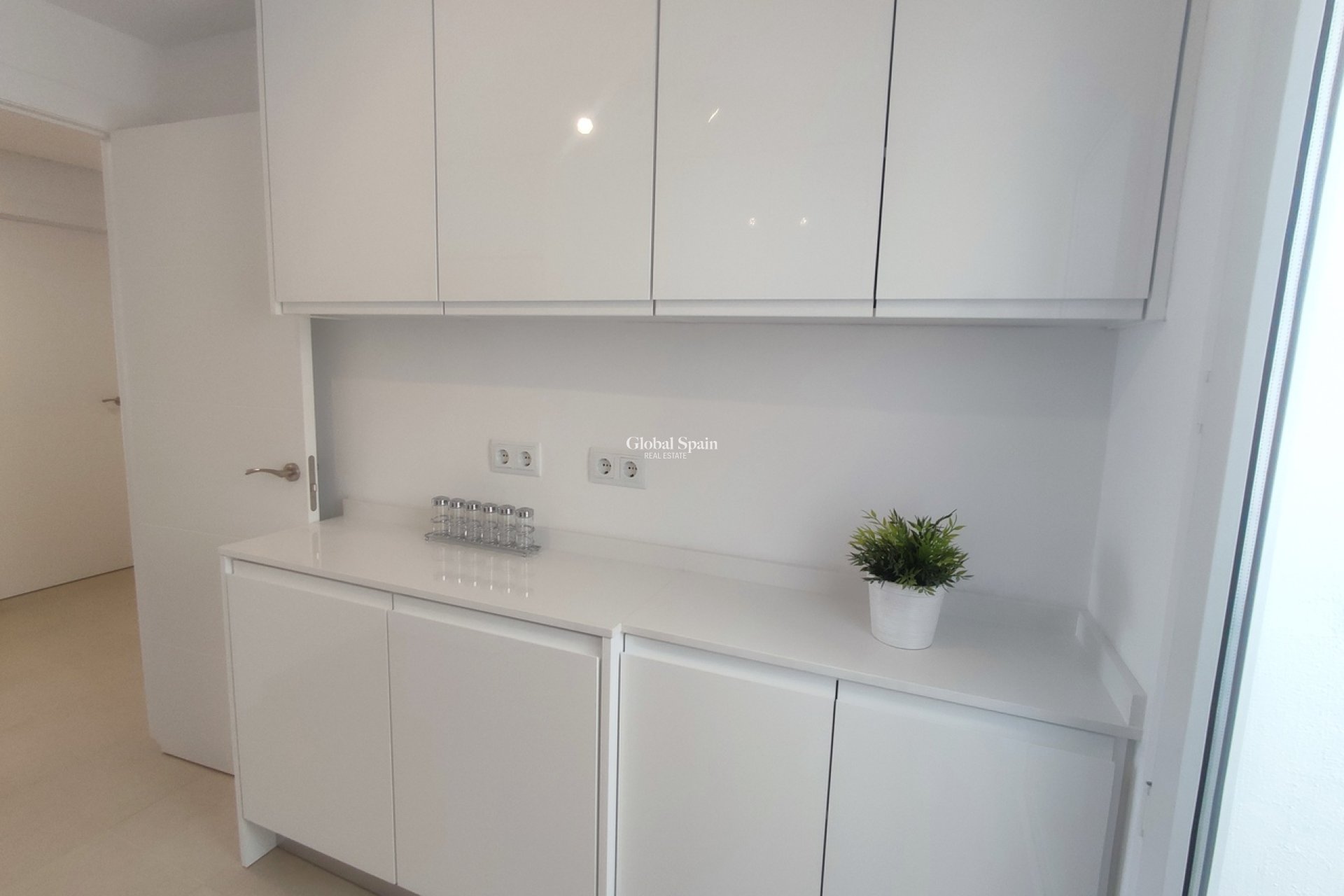 Venta - APARTAMENTO -
SUCINA - Inland