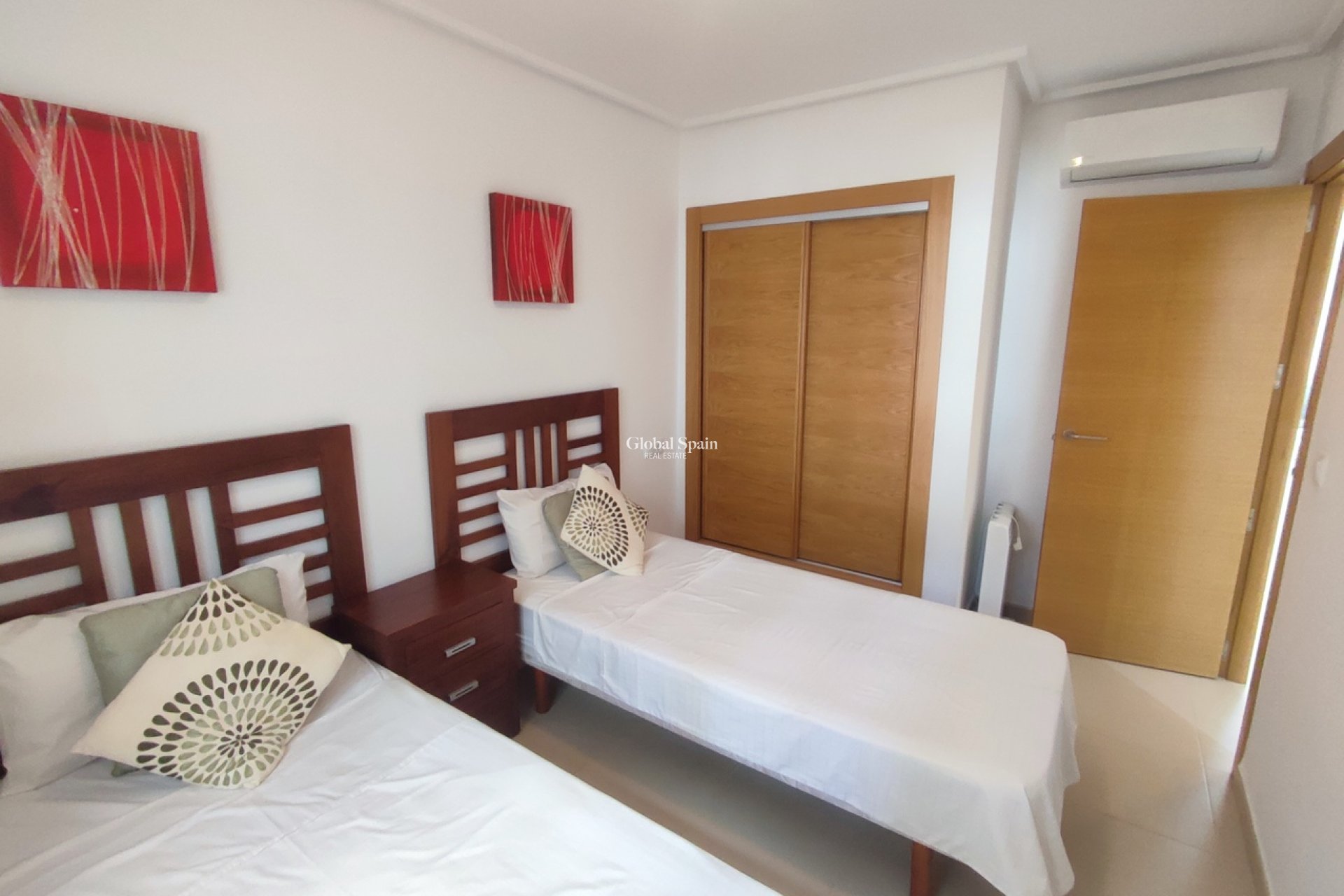 Venta - APARTAMENTO -
SUCINA - Inland