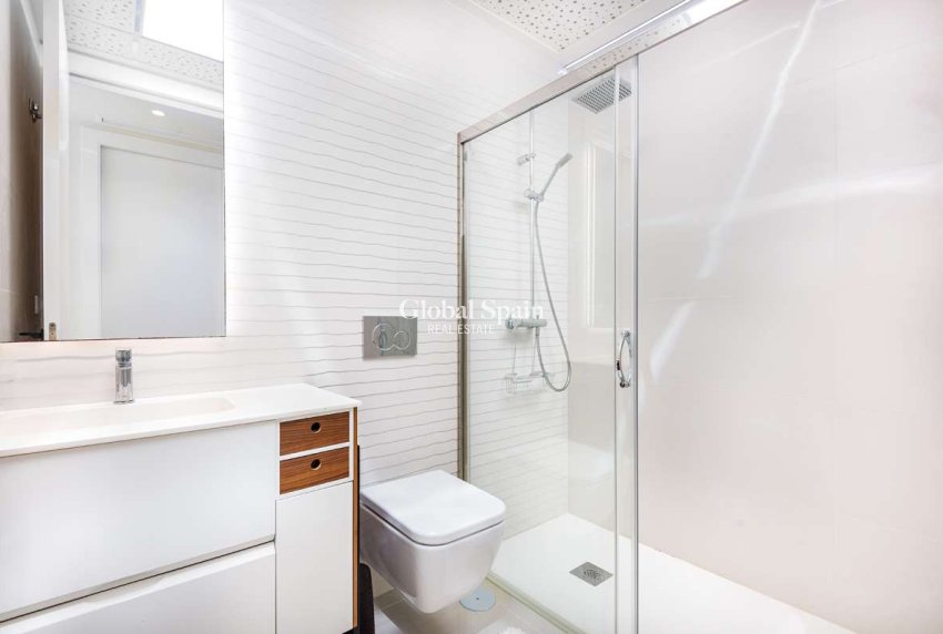 Venta - APARTAMENTO -
TORRE DE LA HORADADA - Costa Blanca