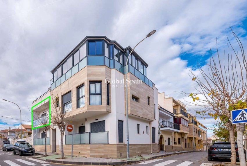 Venta - APARTAMENTO -
TORRE DE LA HORADADA - Costa Blanca