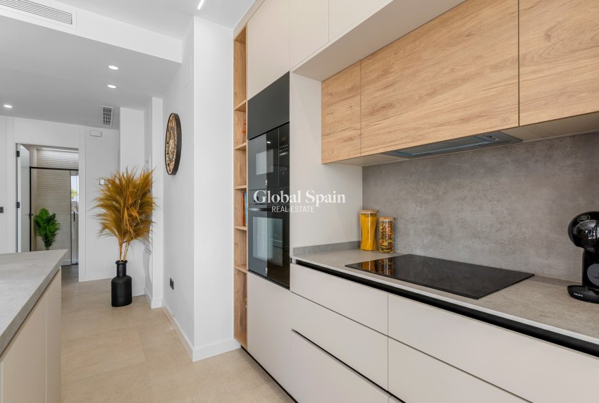 Venta - APARTAMENTO -
TORRE PACHECO - Inland