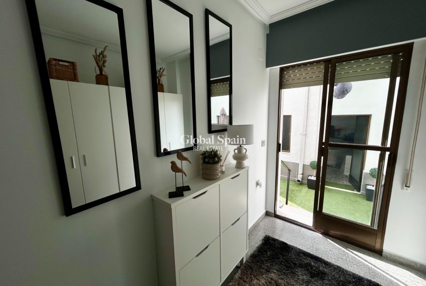 Venta - APARTAMENTO -
TORREMENDO - Costa Blanca