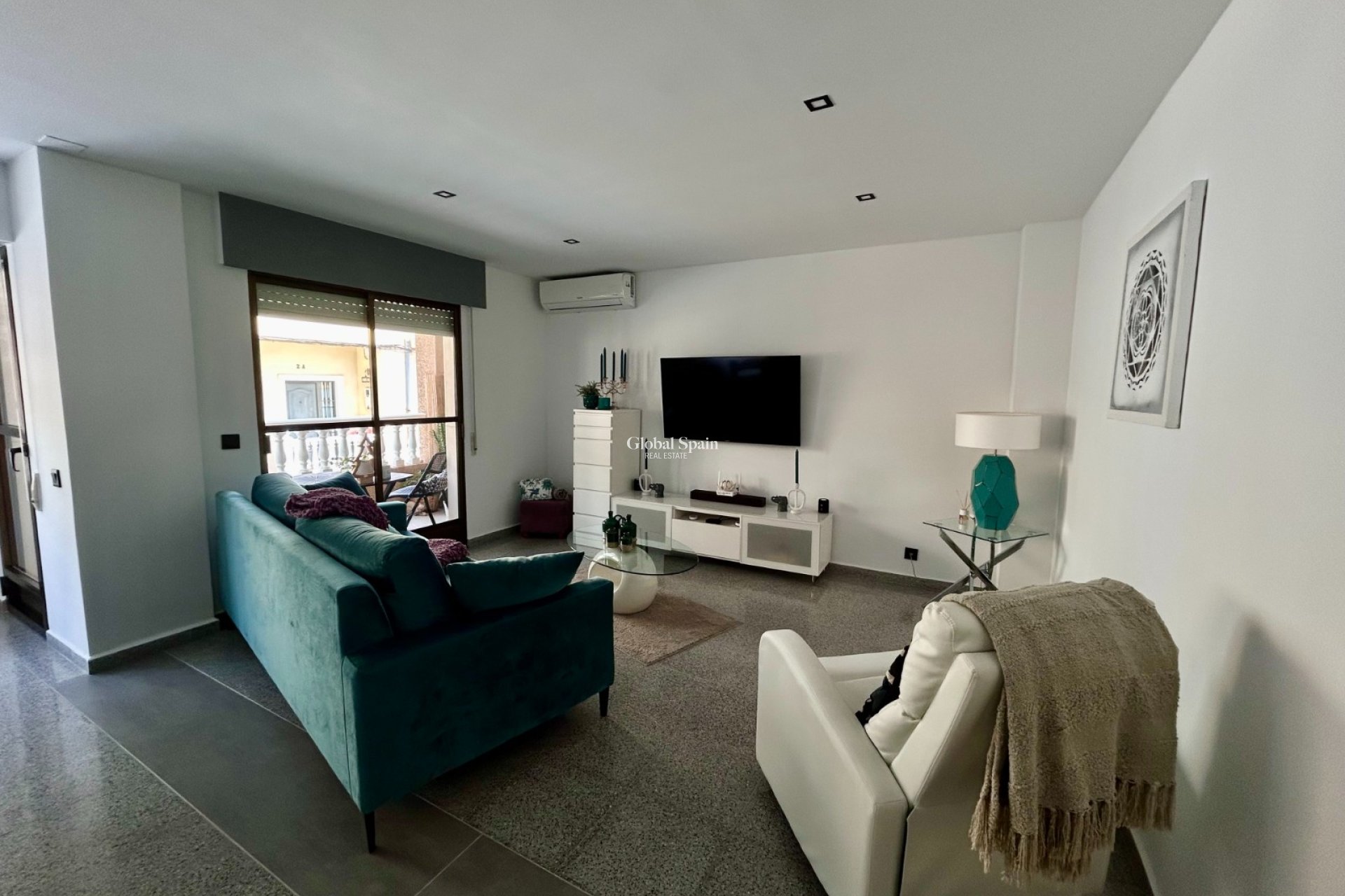 Venta - APARTAMENTO -
TORREMENDO - Costa Blanca