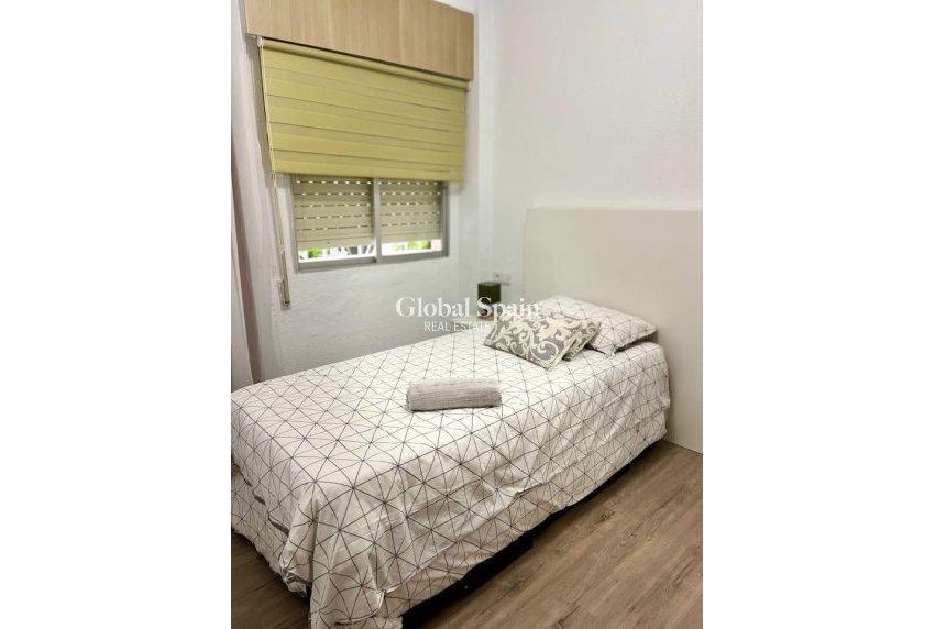 Venta - Apartamento -
TORREVIEJA - Acequion