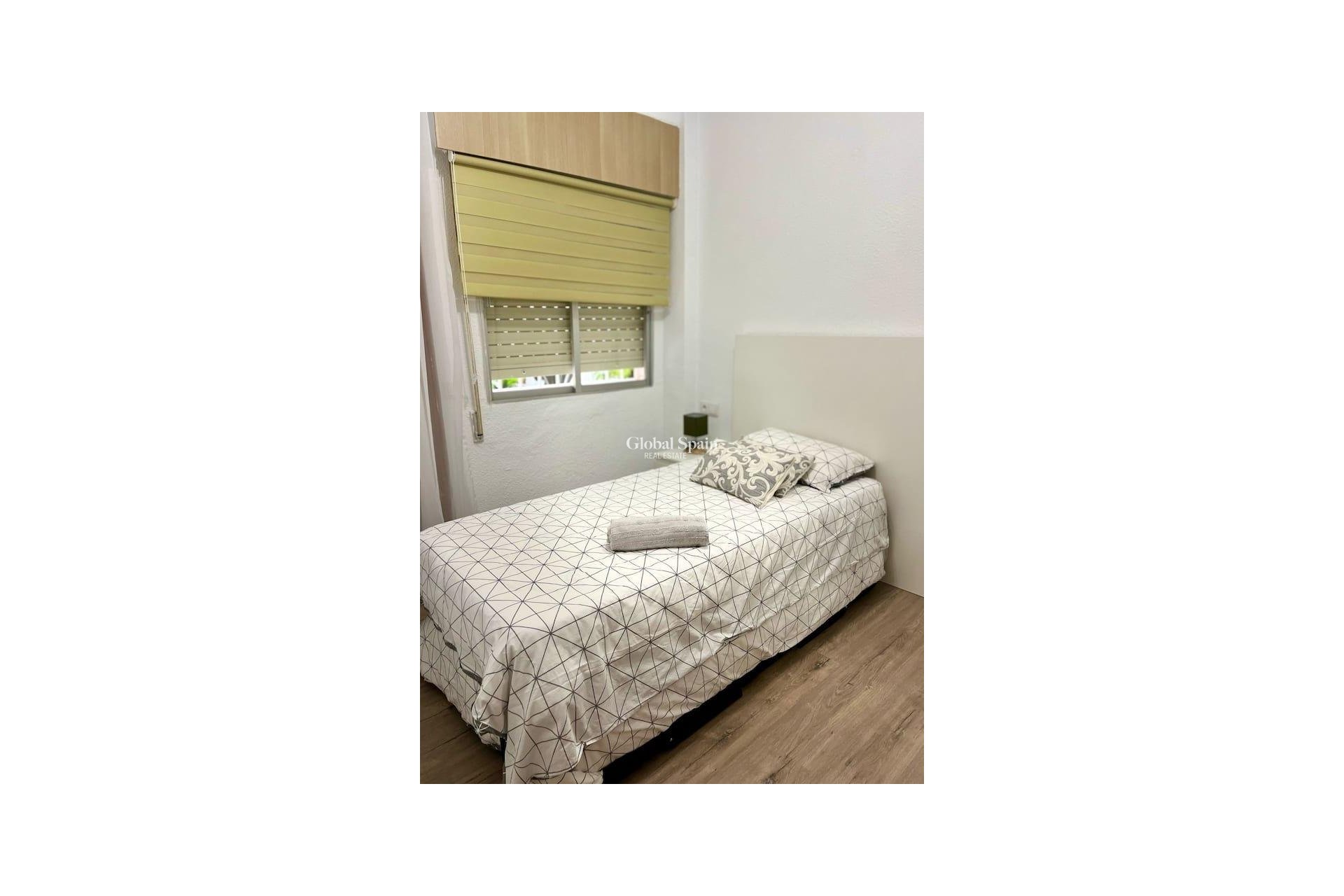 Venta - Apartamento -
TORREVIEJA - Acequion