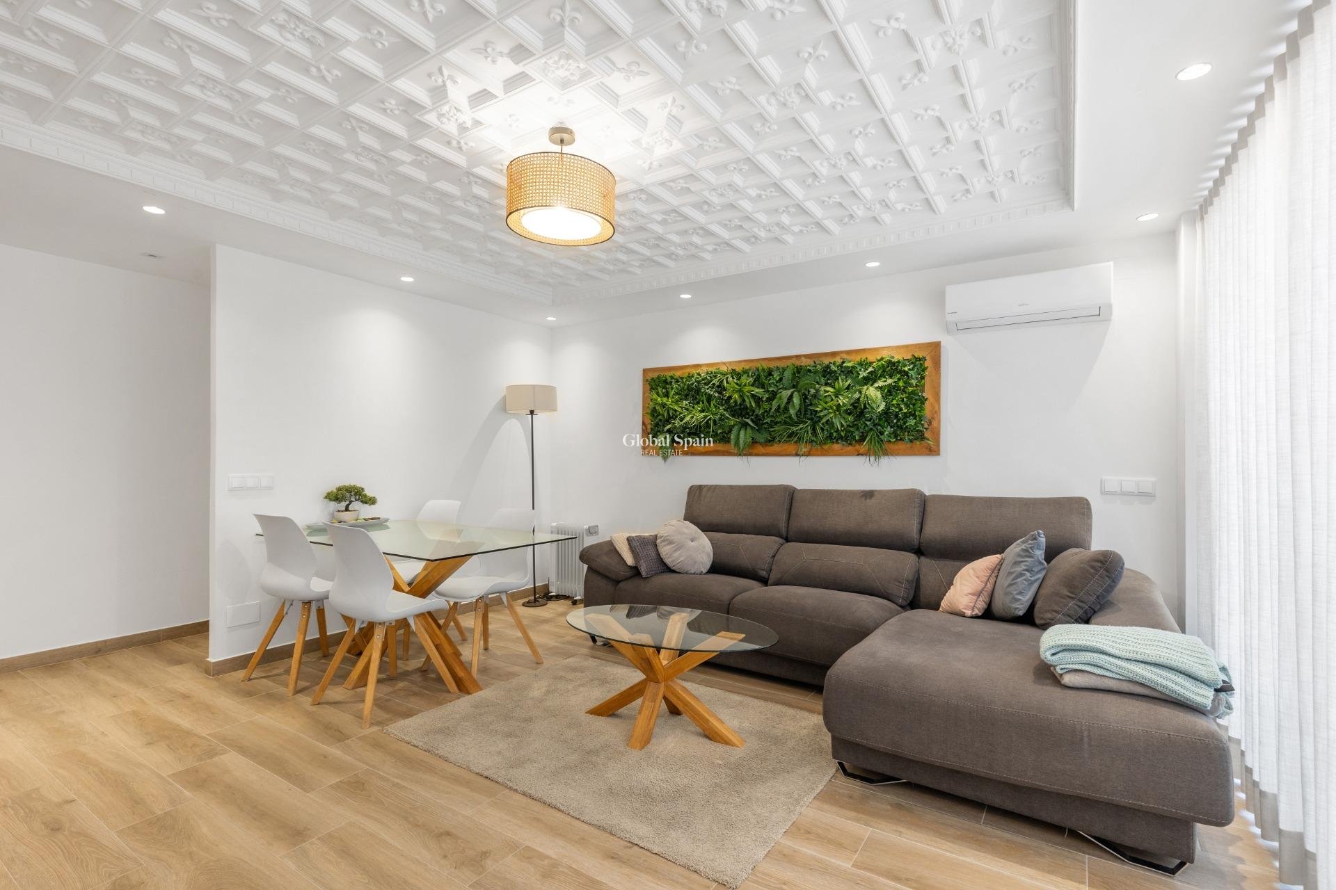 Venta - Apartamento -
TORREVIEJA - Acequion