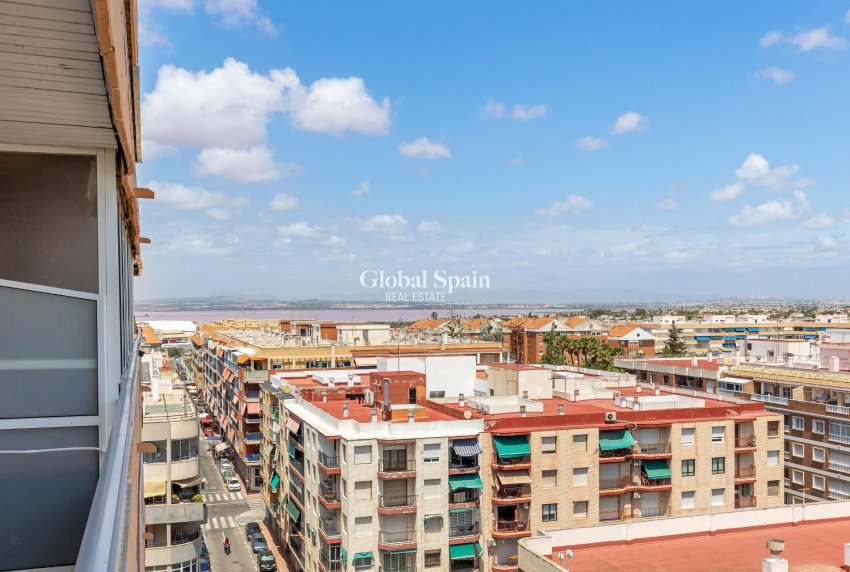 Venta - Apartamento -
TORREVIEJA - Acequion