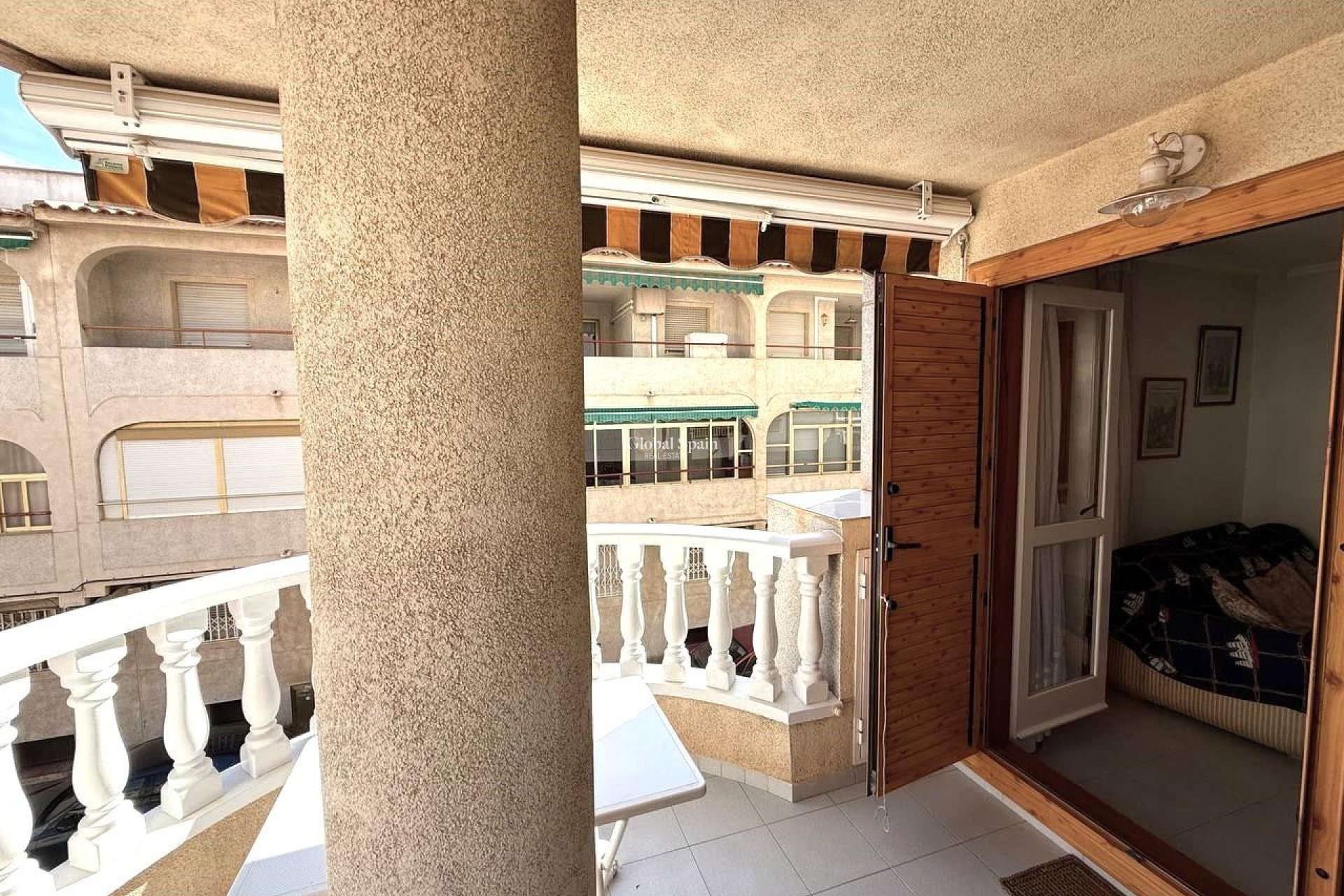 Venta - APARTAMENTO -
TORREVIEJA - Acequion