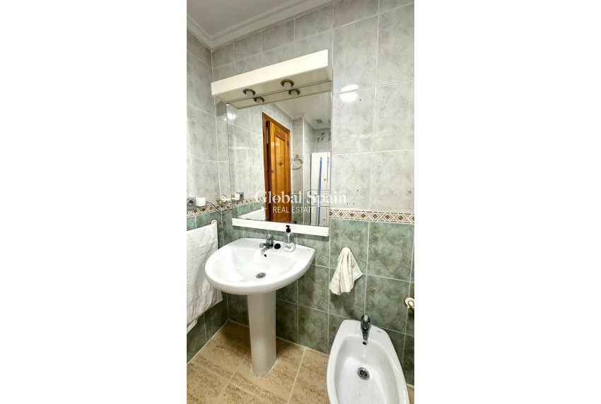 Venta - APARTAMENTO -
TORREVIEJA - Acequion