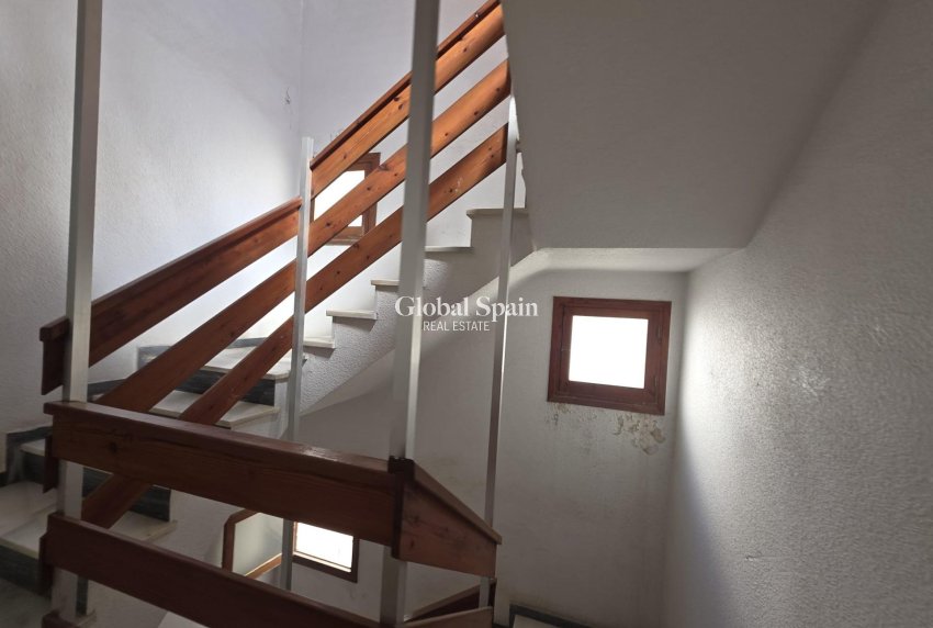 Venta - APARTAMENTO -
TORREVIEJA - Acequion