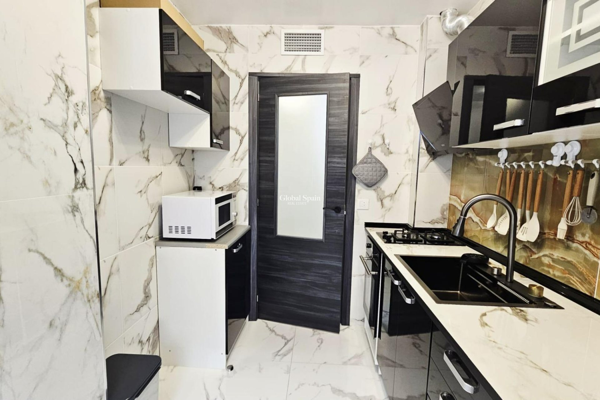 Venta - APARTAMENTO -
TORREVIEJA - Acequion