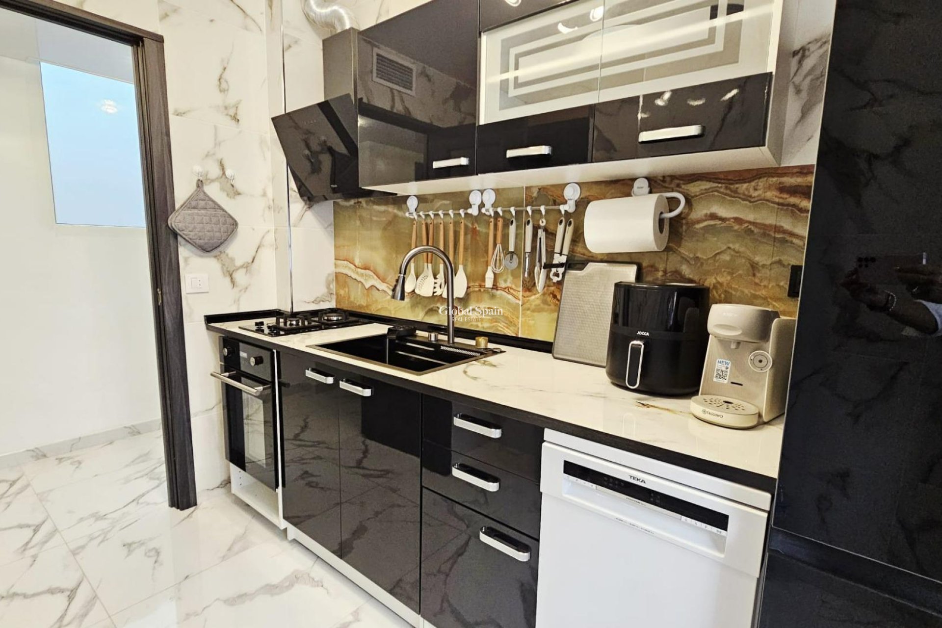 Venta - APARTAMENTO -
TORREVIEJA - Acequion