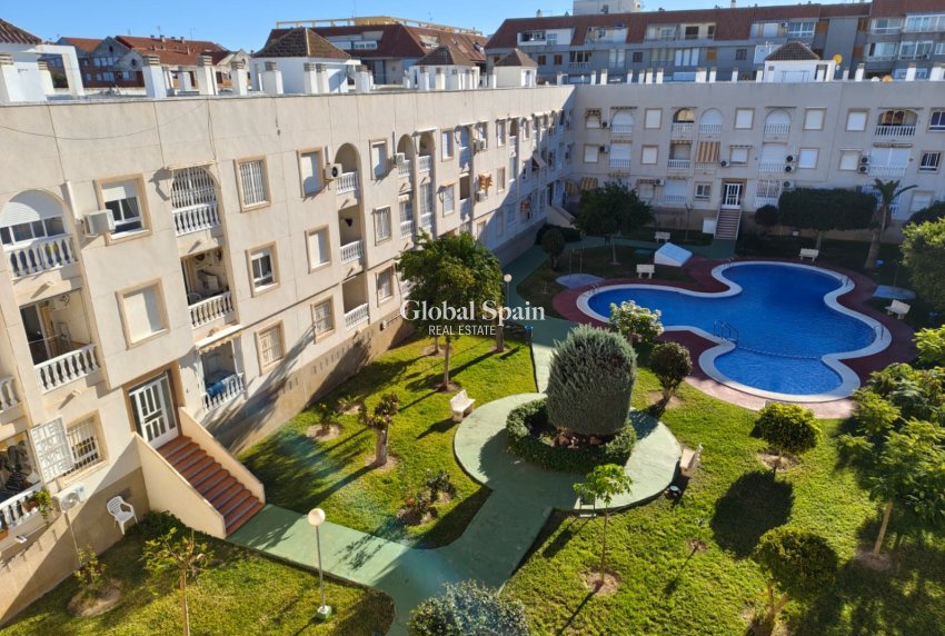 Venta - APARTAMENTO -
TORREVIEJA - Acequion