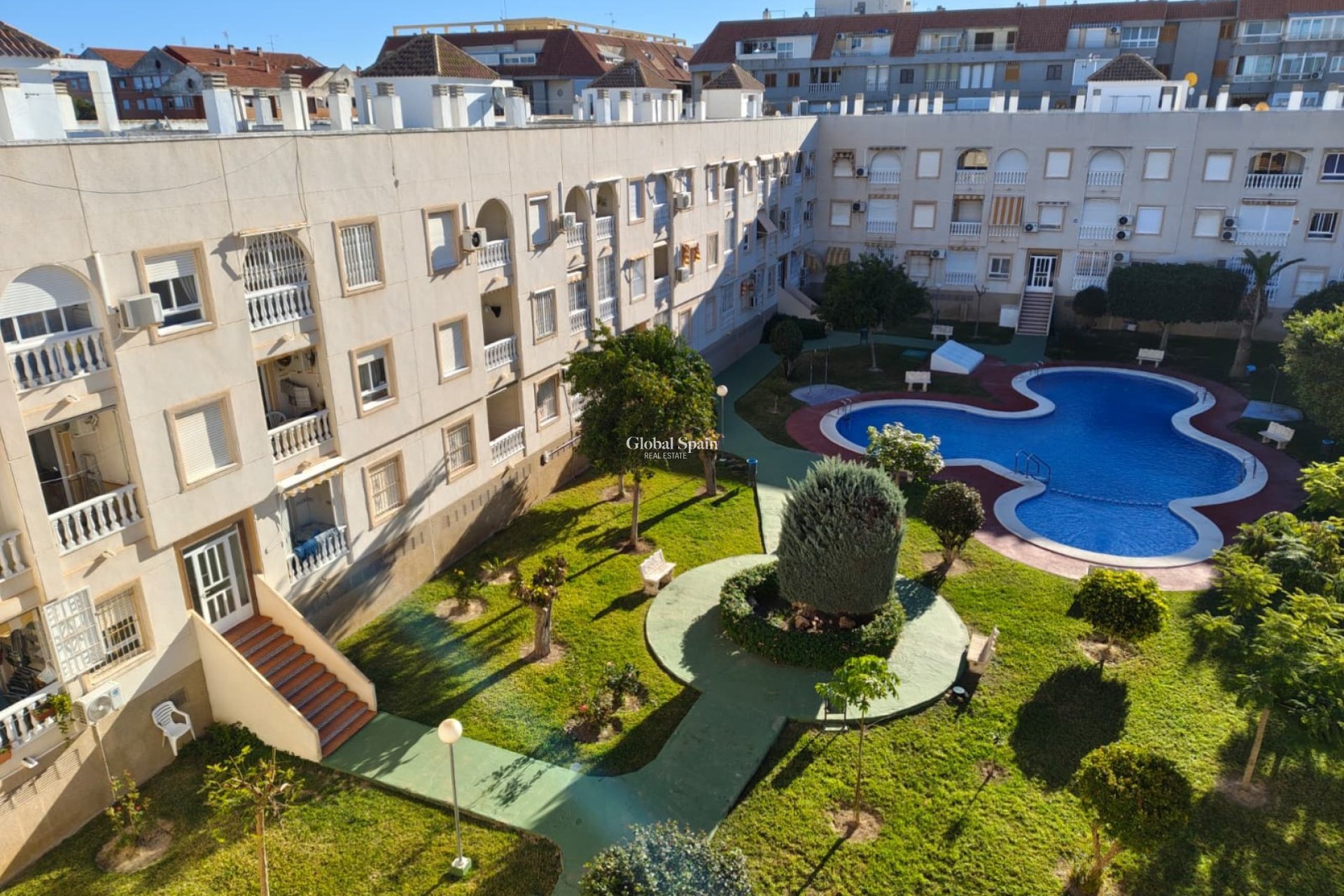 Venta - APARTAMENTO -
TORREVIEJA - Acequion