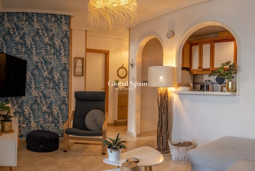 Venta - APARTAMENTO -
TORREVIEJA - Acequion