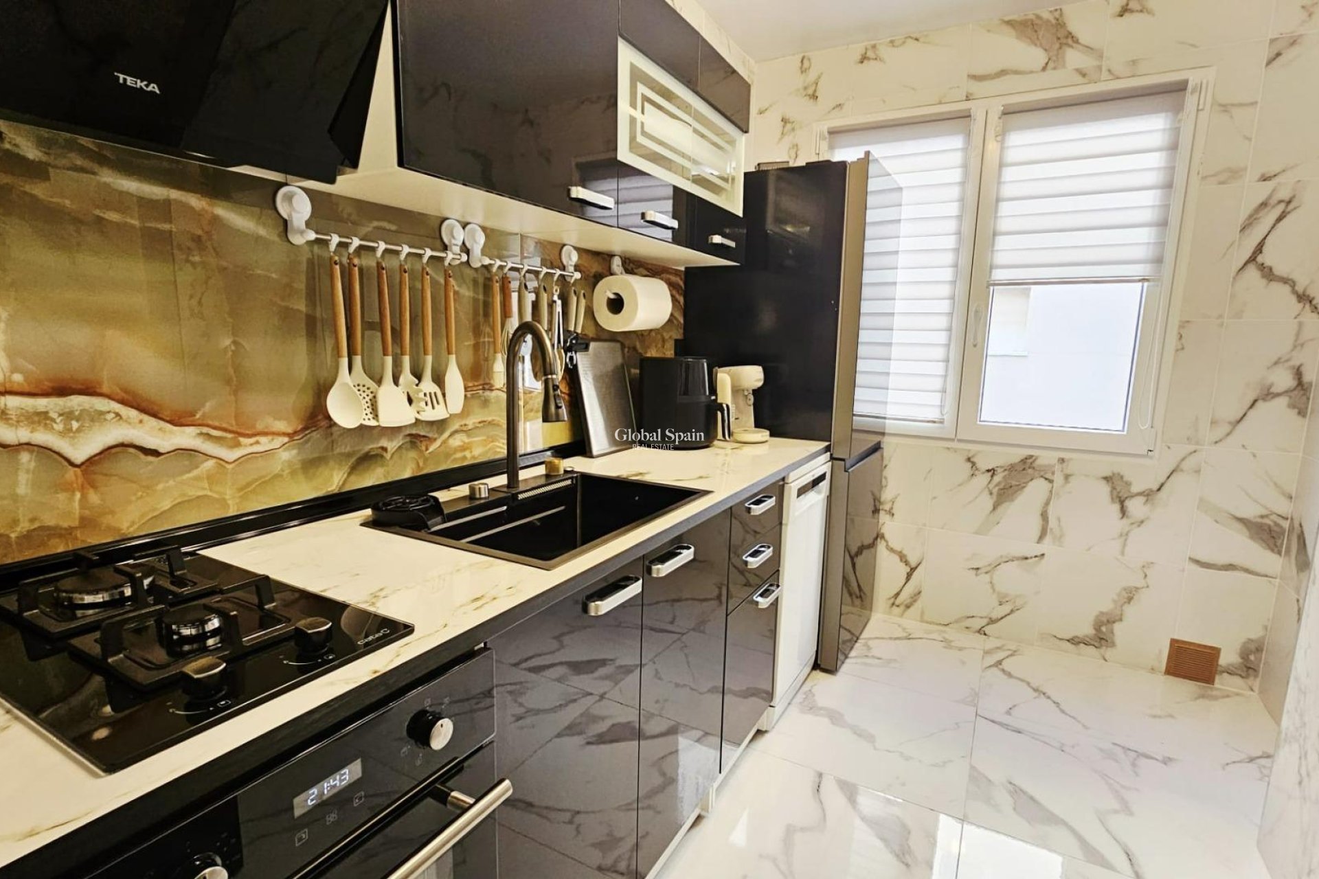 Venta - APARTAMENTO -
TORREVIEJA - Acequion