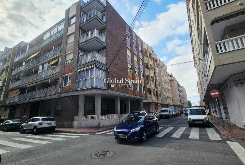 Venta - APARTAMENTO -
TORREVIEJA - Acequion